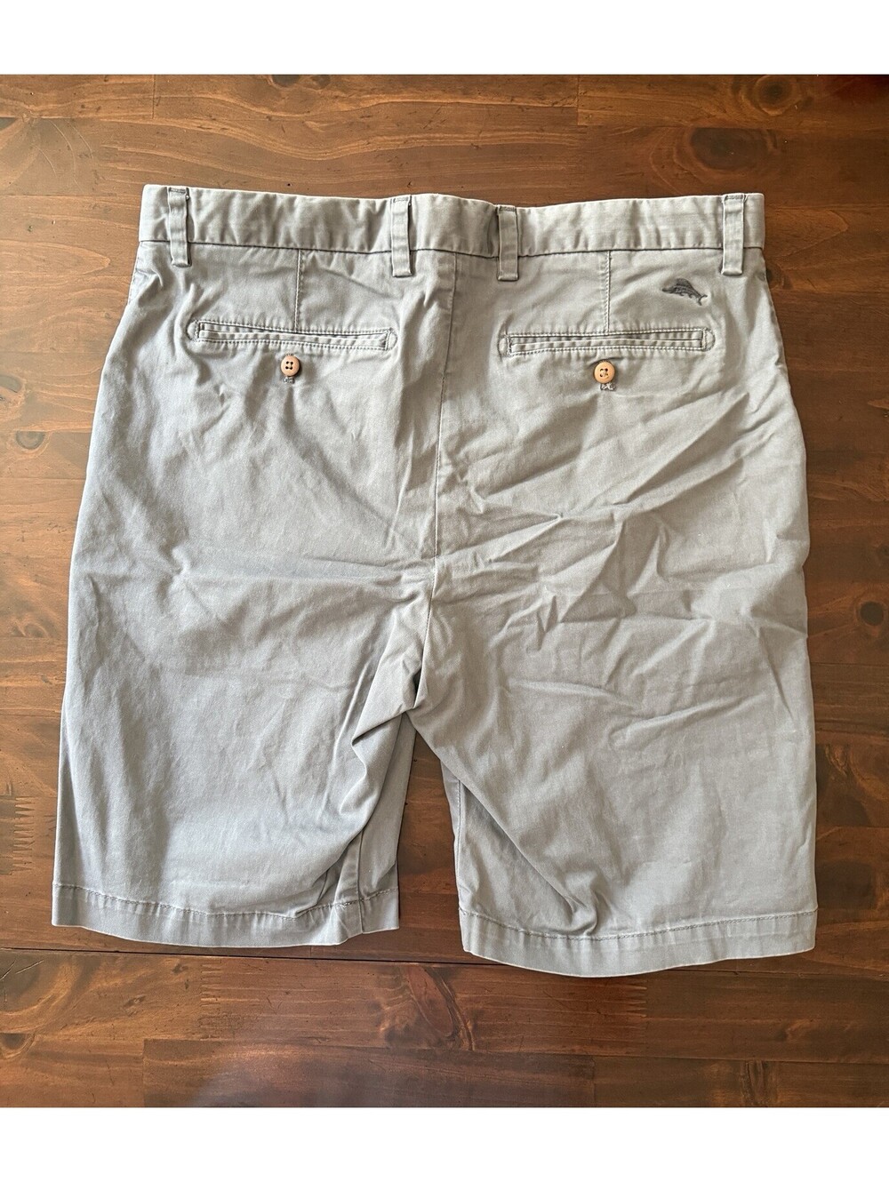 Tommy Bahama Mens Gray Chino Shorts Flat Front Pockets Cotton 36” 9” - Picture 3 of 4